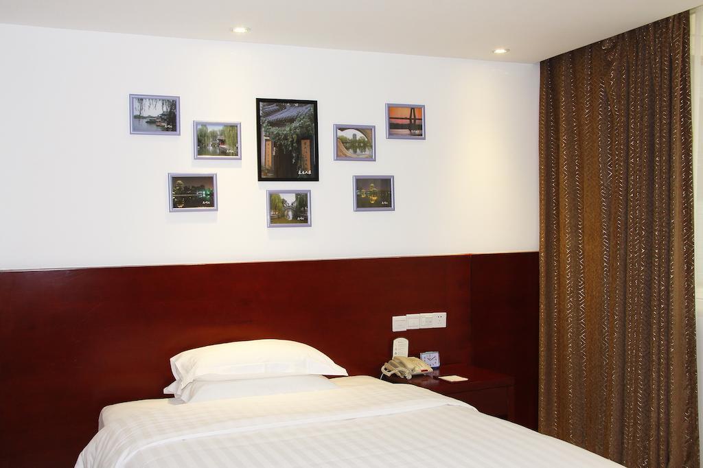 Jinan Gui Du Hotel Quarto foto